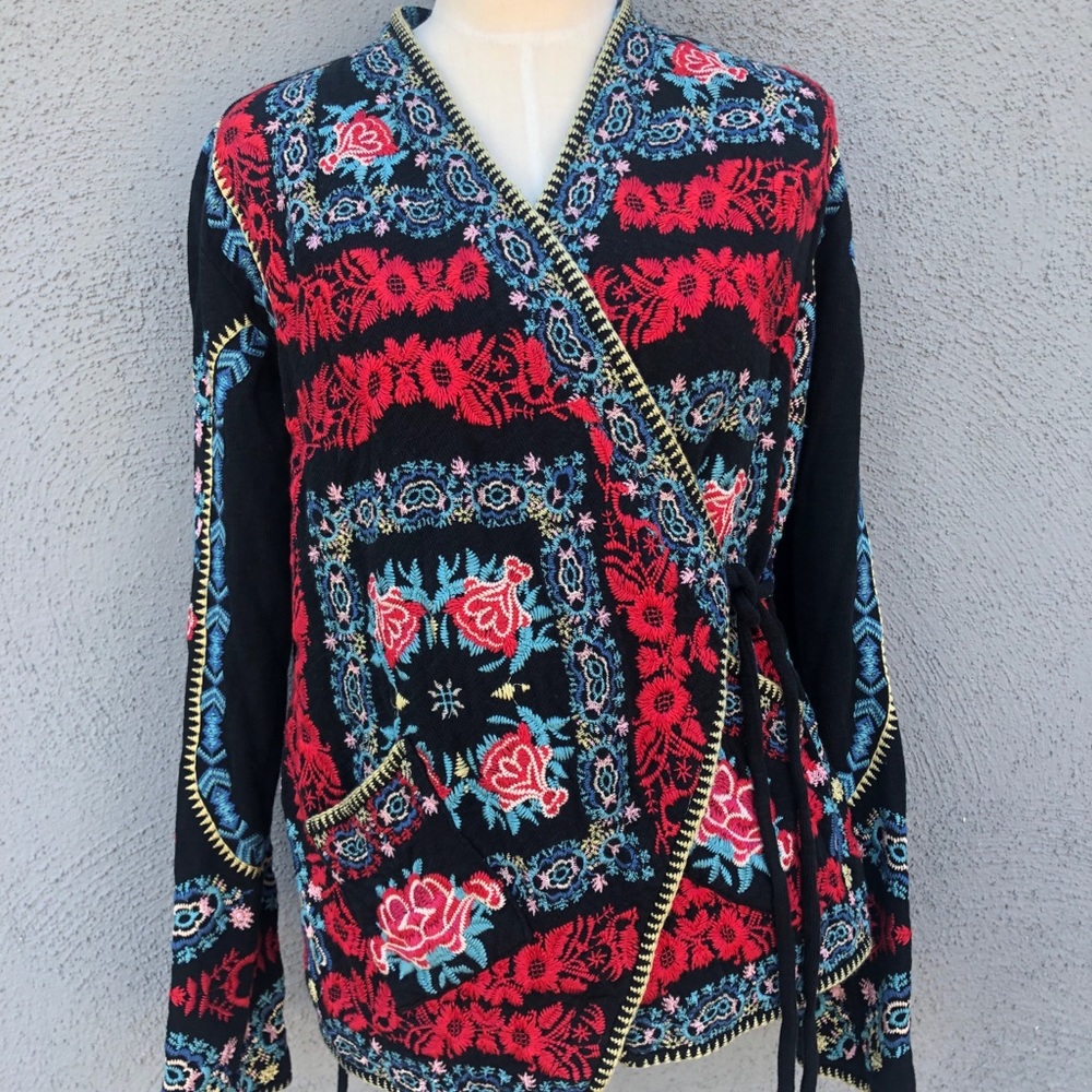 Johnny Was embroidered sweater jacket size S